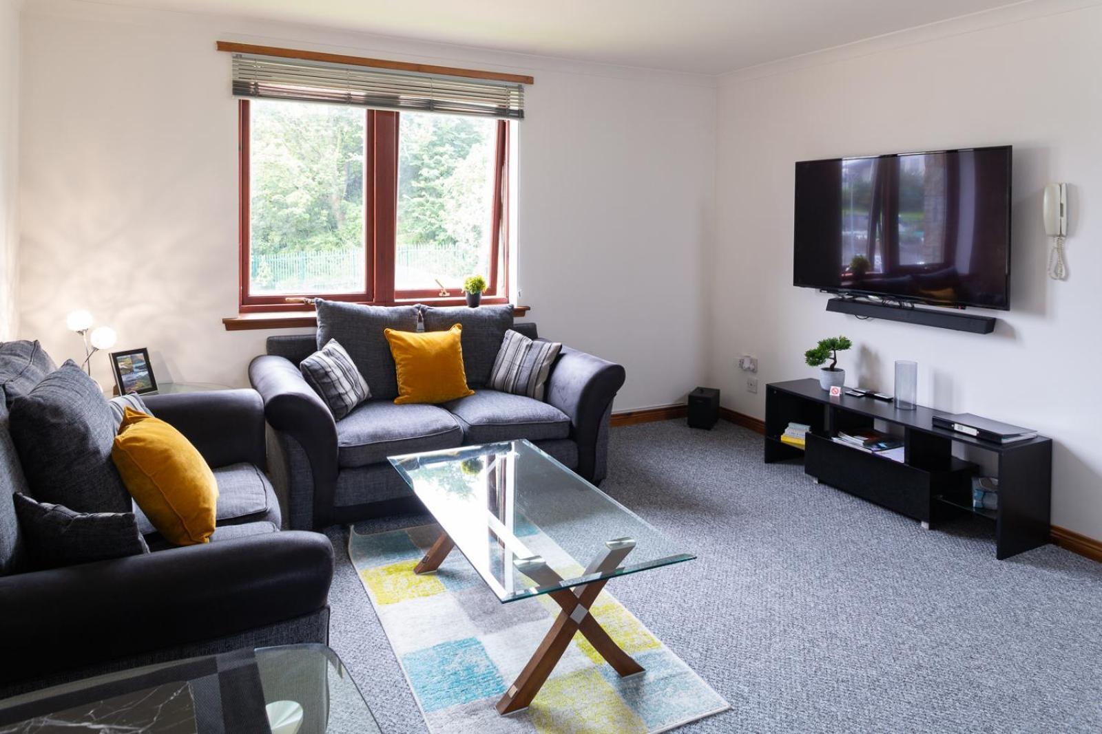 Bothwell Court Apartments Dunfermline Exteriör bild